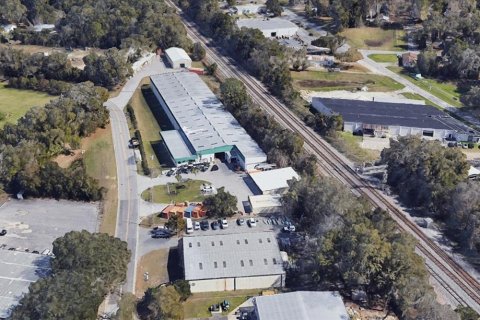 Commercial property in Ocala, Florida 3574.88 sq.m. № 1522325 - photo 1