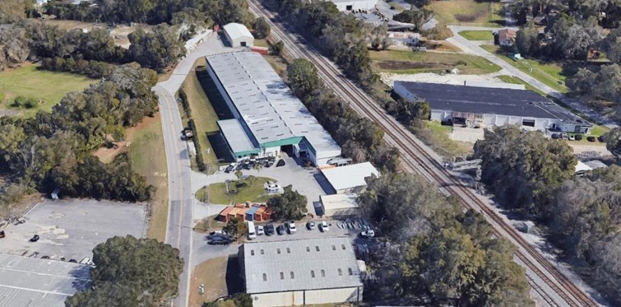 Commercial property in Ocala, Florida 3574.88 sq.m. № 1522325