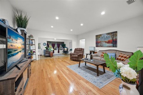 Casa en venta en Lake City, Florida, 3 dormitorios, 278.06 m2 № 1850117 - foto 8