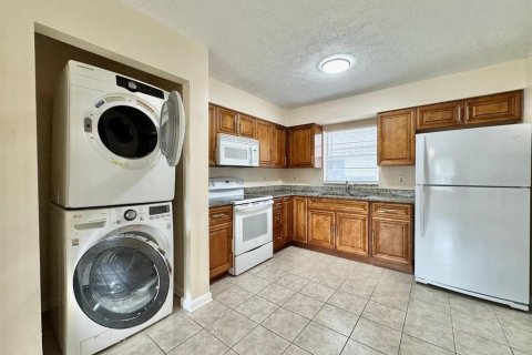 Appartement à louer à Tampa, Floride: 2 chambres, 72.93 m2 № 2095811 - photo 8