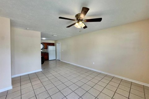 Appartement à louer à Tampa, Floride: 2 chambres, 72.93 m2 № 2095811 - photo 4