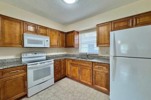 Appartement à louer à Tampa, Floride: 2 chambres, 72.93 m2 № 2095811 - photo 10