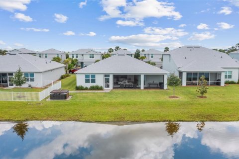 House in Port St. Lucie, Florida 5 bedrooms, 252.79 sq.m. № 2054297 - photo 5