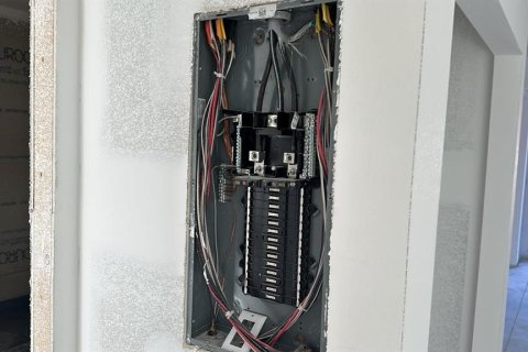 Купить коммерческую недвижимость в Порт-Шарлотт, Флорида 6 спален, 215.9м2, № 2148036 - фото 10