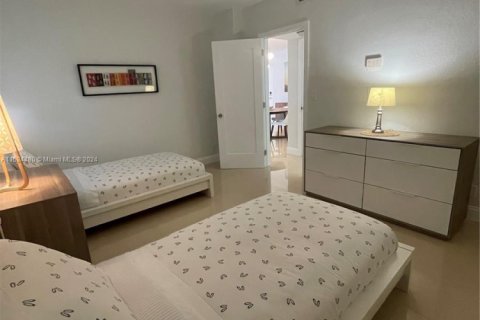 Copropriété à louer à Hollywood, Floride: 2 chambres, 114.83 m2 № 2077161 - photo 18
