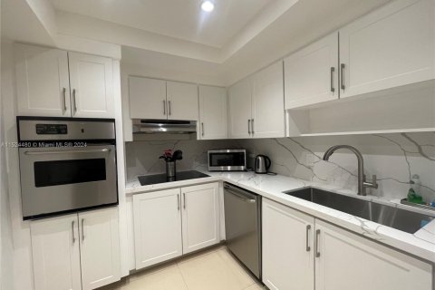 Copropriété à louer à Hollywood, Floride: 2 chambres, 114.83 m2 № 2077161 - photo 11