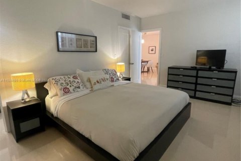 Copropriété à louer à Hollywood, Floride: 2 chambres, 114.83 m2 № 2077161 - photo 13