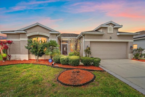 House in Sarasota, Florida 3 bedrooms, 154.03 sq.m. № 1792156 - photo 1