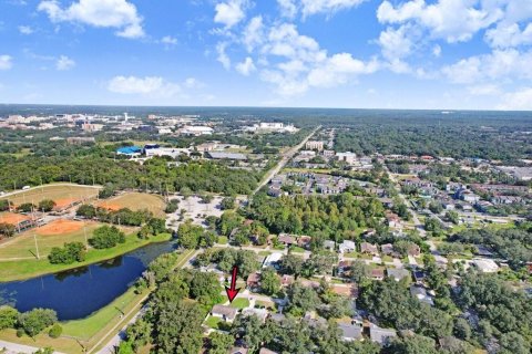 House in Tampa, Florida 3 bedrooms, 116.59 sq.m. № 2393543 - photo 26
