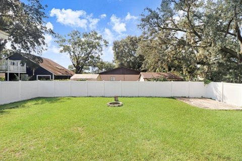 House in Tampa, Florida 3 bedrooms, 116.59 sq.m. № 2393543 - photo 24