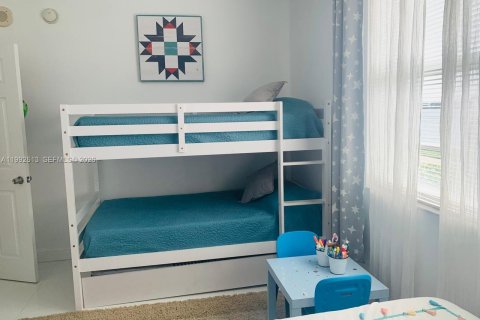 Condominio en alquiler en Sunny Isles Beach, Florida, 3 dormitorios, 117.43 m2 № 2056668 - foto 14