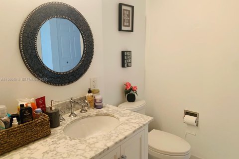 Condominio en alquiler en Sunny Isles Beach, Florida, 3 dormitorios, 117.43 m2 № 2056668 - foto 16