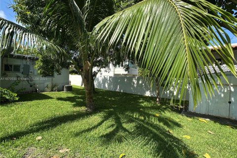 Immobilier commercial à louer à Miami, Floride: 1 chambre, 41.06 m2 № 2013535 - photo 12