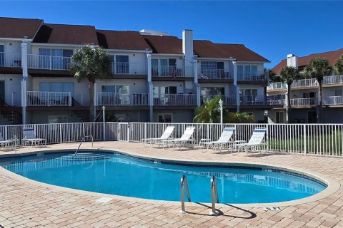 Touwnhouse à vendre à Indian Shores, Floride: 3 chambres, 139.35 m2 № 2411388 - photo 19
