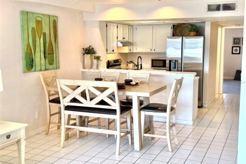 Touwnhouse à vendre à Indian Shores, Floride: 3 chambres, 139.35 m2 № 2411388 - photo 26