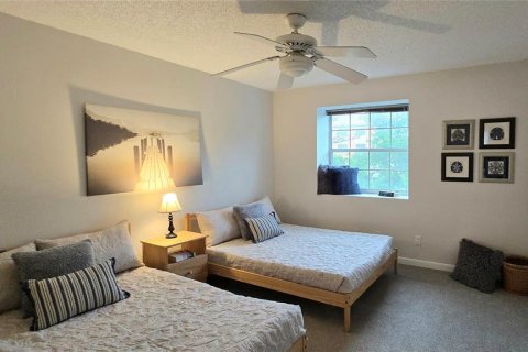 Touwnhouse à vendre à Indian Shores, Floride: 3 chambres, 139.35 m2 № 2411388 - photo 11
