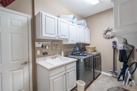 Casa en venta en Valrico, Florida, 4 dormitorios, 297.75 m2 № 1875841 - foto 9