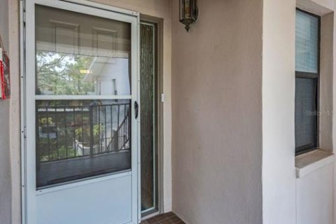 Condo in Tarpon Springs, Florida, 2 bedrooms  № 1679332 - photo 6