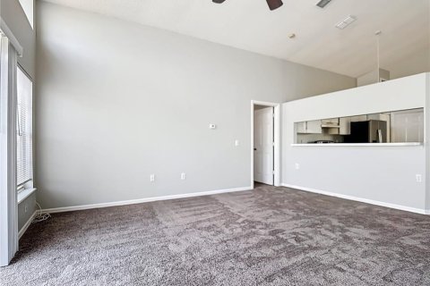 Villa ou maison à vendre à Kissimmee, Floride: 3 chambres, 114.18 m2 № 2115162 - photo 13