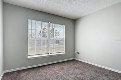 Villa ou maison à vendre à Kissimmee, Floride: 3 chambres, 114.18 m2 № 2115162 - photo 21