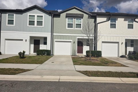 Touwnhouse à Davenport, Floride 3 chambres, 130.43 m2 № 2112510