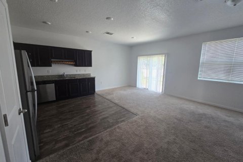 Touwnhouse à louer à Davenport, Floride: 3 chambres, 130.43 m2 № 2112510 - photo 5