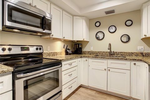 Casa en alquiler en Seminole, Florida, 5 dormitorios, 195.56 m2 № 1909796 - foto 6