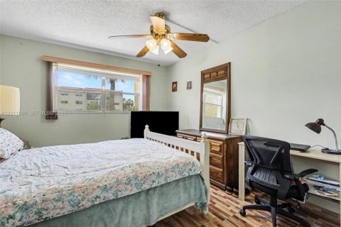 Condo in Sunrise, Florida, 1 bedroom  № 2086338 - photo 16