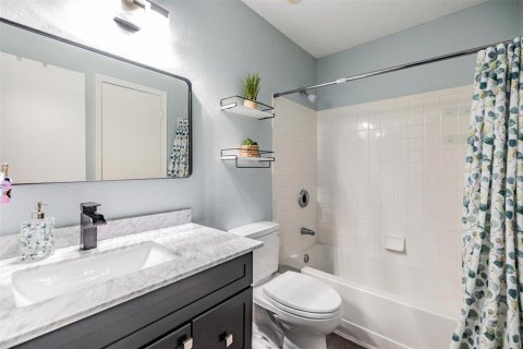 Condo in Tampa, Florida, 3 bedrooms  № 1529130 - photo 16