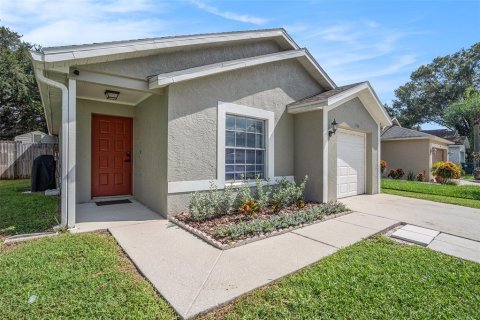 Casa en venta en Brandon, Florida, 3 dormitorios, 114.73 m2 № 1900925 - foto 3