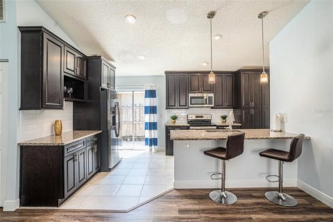 Casa en venta en Brandon, Florida, 3 dormitorios, 114.73 m2 № 1900925 - foto 7