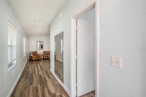 Casa en venta en Brandon, Florida, 3 dormitorios, 114.73 m2 № 1900925 - foto 4