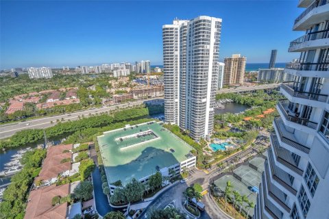 Купить кондоминиум в Авентура, Флорида 2 спальни, 109.72м2, № 1700046 - фото 2