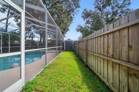House in Valrico, Florida 4 bedrooms, 226.77 sq.m. № 1903094 - photo 23