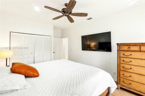 Купить виллу или дом в Уэст-Палм-Бич, Флорида 3 спальни, 235.32м2, № 2055593 - фото 23