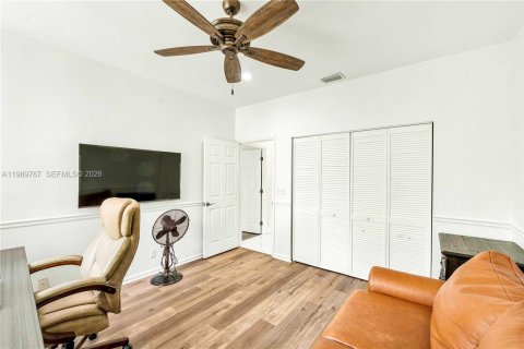 Купить виллу или дом в Уэст-Палм-Бич, Флорида 3 спальни, 235.32м2, № 2055593 - фото 26