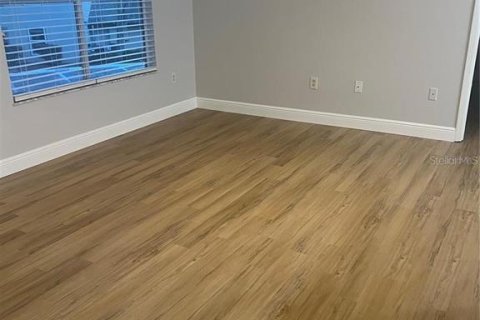 Condominio en venta en Altamonte Springs, Florida, 2 dormitorios, 94.67 m2 № 2228358 - foto 7