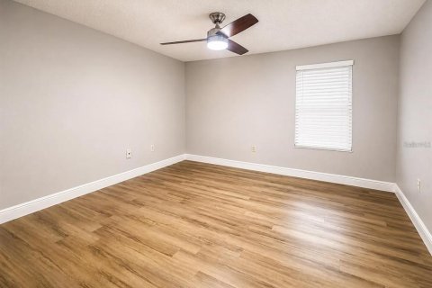 Condominio en venta en Altamonte Springs, Florida, 2 dormitorios, 94.67 m2 № 2228358 - foto 11