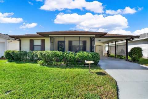Casa en Lakeland, Florida 2 dormitorios, 112.5 m2 № 2360608