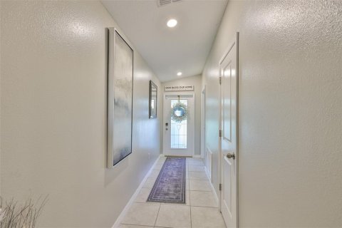 House in Ruskin, Florida 3 bedrooms, 134.8 sq.m. № 1841838 - photo 6