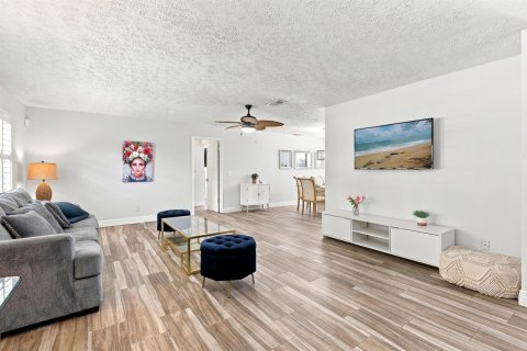 Casa en venta en Port St. Lucie, Florida, 3 dormitorios, 159.42 m2 № 2410751 - foto 5