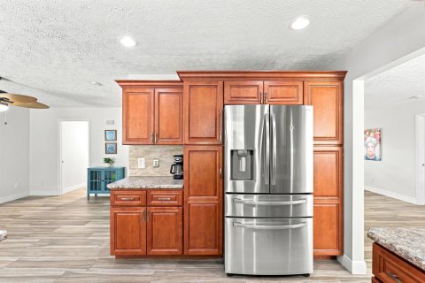 Casa en venta en Port St. Lucie, Florida, 3 dormitorios, 159.42 m2 № 2410751 - foto 13