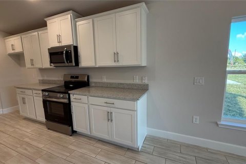 Casa en venta en North Port, Florida, 3 dormitorios, 183.02 m2 № 1338758 - foto 8