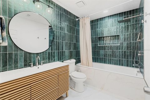 Купить виллу или дом в Винтер-Парк, Флорида 11 комнат, 306.21м2, № 1550255 - фото 26