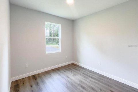 House in DeLand, Florida 4 bedrooms, 156.73 sq.m. № 2410458 - photo 9