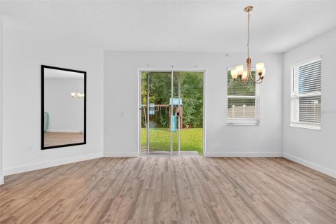 Villa ou maison à vendre à Clermont, Floride: 4 chambres, 184.23 m2 № 2342364 - photo 16