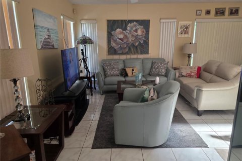Adosado en venta en Winter Park, Florida, 3 dormitorios, 150.13 m2 № 1914577 - foto 13