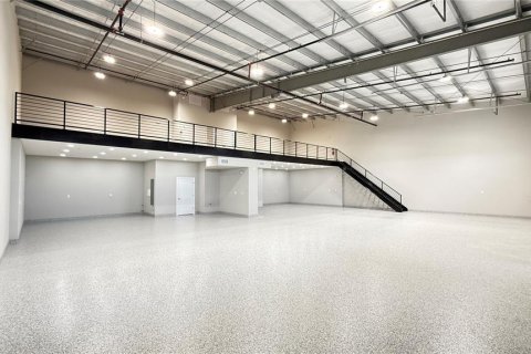 Propiedad comercial en venta en Sebring, Florida № 1666766 - foto 2