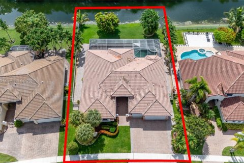 House in Pembroke Pines, Florida 5 bedrooms, 261.98 sq.m. № 1787257 - photo 3
