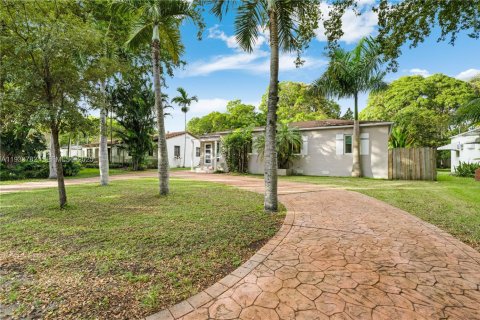 Villa ou maison à vendre à El Portal, Floride: 3 chambres, 114.27 m2 № 1992126 - photo 2